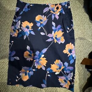 Floral skirt (has pockets!)